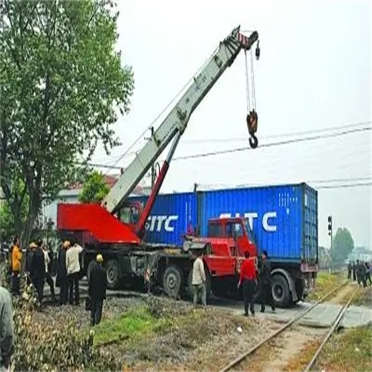 黎母山镇如何快速找到附近的吊车救援公司