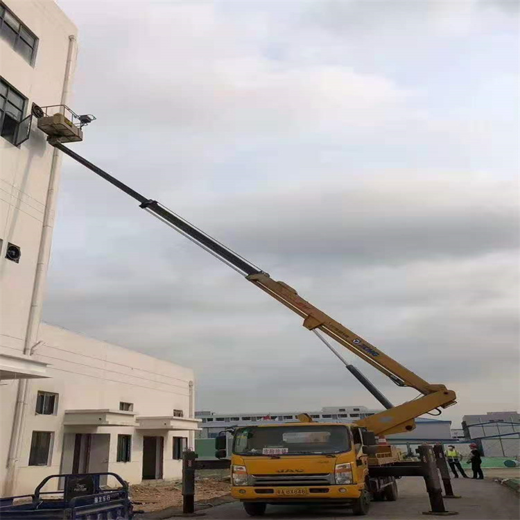 黎母山镇附近高空车出租|市政施工/设备安装专用|随叫随到|亿立达设备租赁